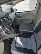 Volkswagen e-up!  - silberne Volkswagen e-up!