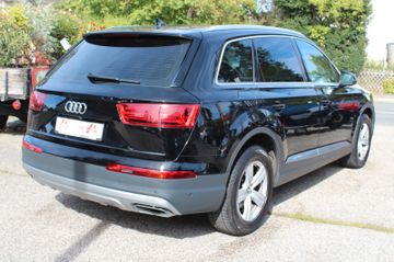 Audi Q7 - 7
