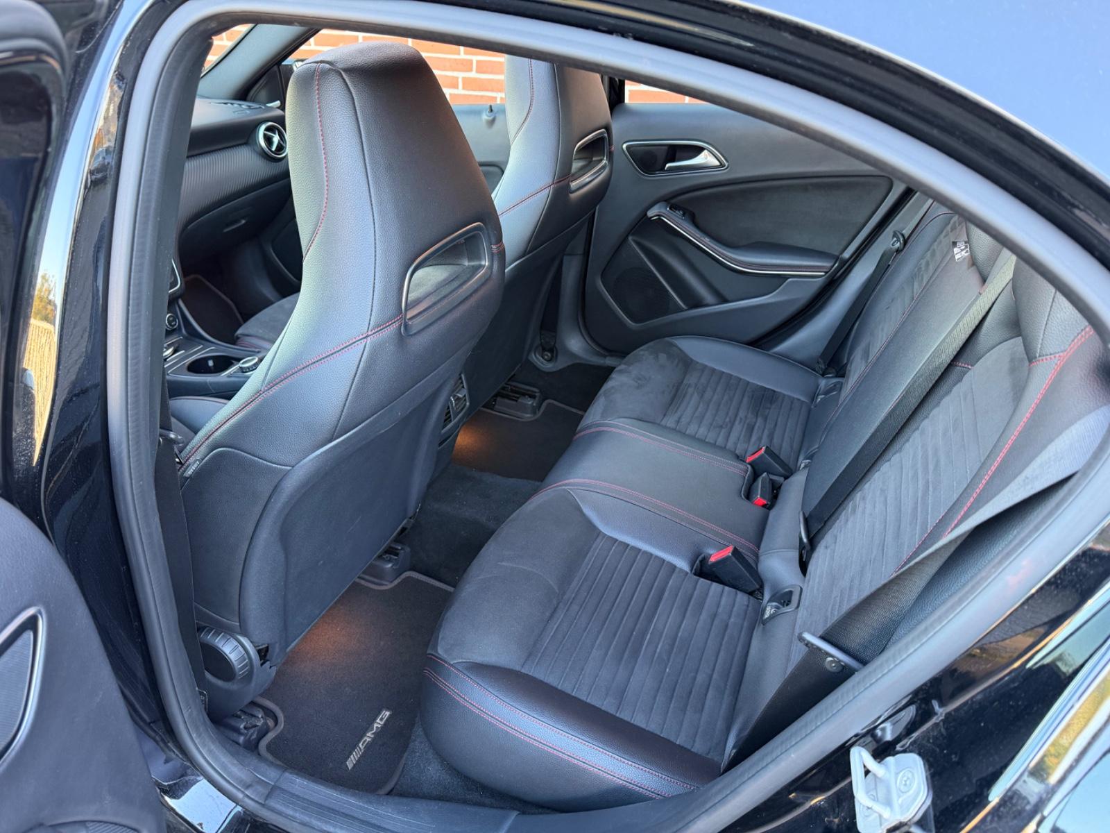 Mercdes-Benz A200 AMG 1.6 156ch - Harman Kardon - CT récent - Toit ouvrant - Régulateur de vitesse