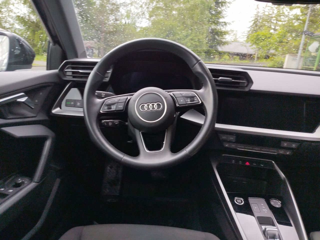 Fahrzeugabbildung Audi A3 Sportback Advanced 35 1.5 TFSI DSG Navi ACC