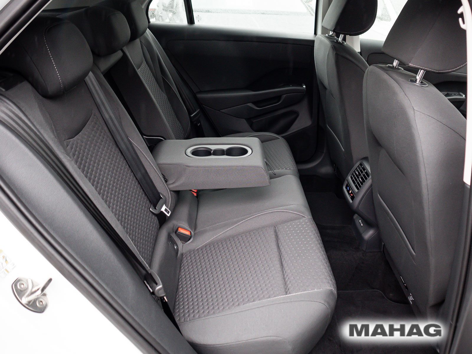 Volkswagen T-Roc - Bild 15