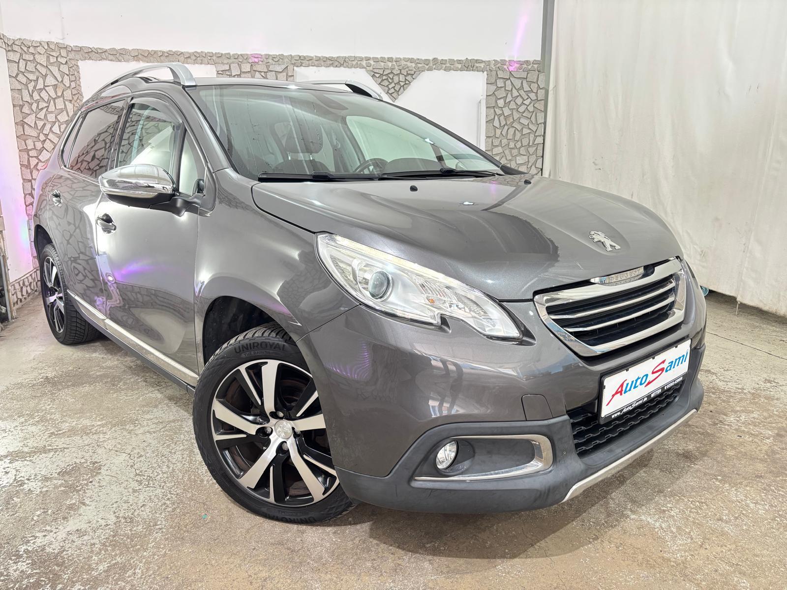 Peugeot 2008 ALLURE PANO EINPARKHILFE BLUETO TEMPO TOP