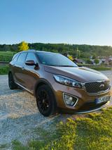 Kia Sorento 2.2 CRDi_AWD_200PS_Auto_Euro6_Scheckheft - gebrauchte Kia Sorento aus dem Jahr 2015