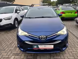 Toyota Avensis Touring Sports Business Edition - Toyota Avensis mit Diesel-Antrieb: Kombi