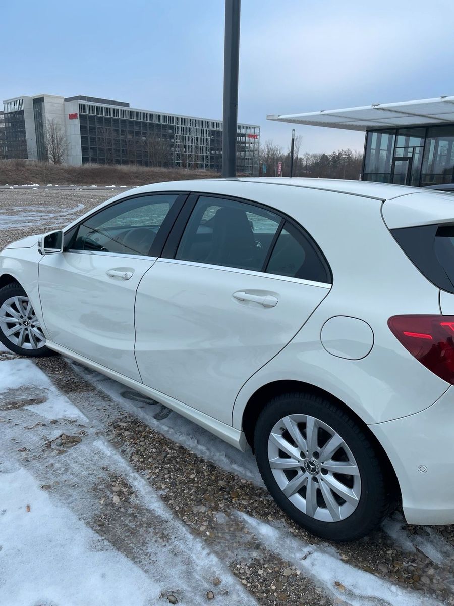 MERCEDES-BENZ ANDERE