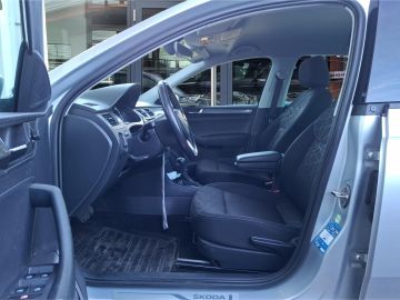 Skoda Rapid Spaceback Clever 1.4 TDI °Xenon°SHZ°Navi°