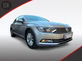 Volkswagen Passat Lim. Comfortline DSG Navi Kamera - gebrauchte VW Passat aus dem Jahr 2015