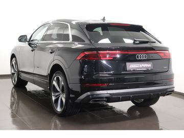 Audi Q8 - 7