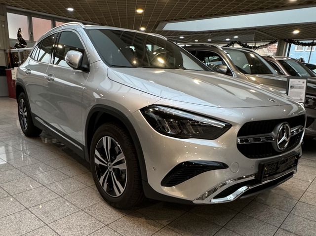 Mercedes-Benz GLA 180 /Progressive/LED High /Kamera