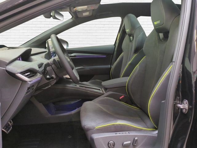 Fahrzeugabbildung SKODA Enyaq Coupe RS MAXX AHK BLACK 4x4