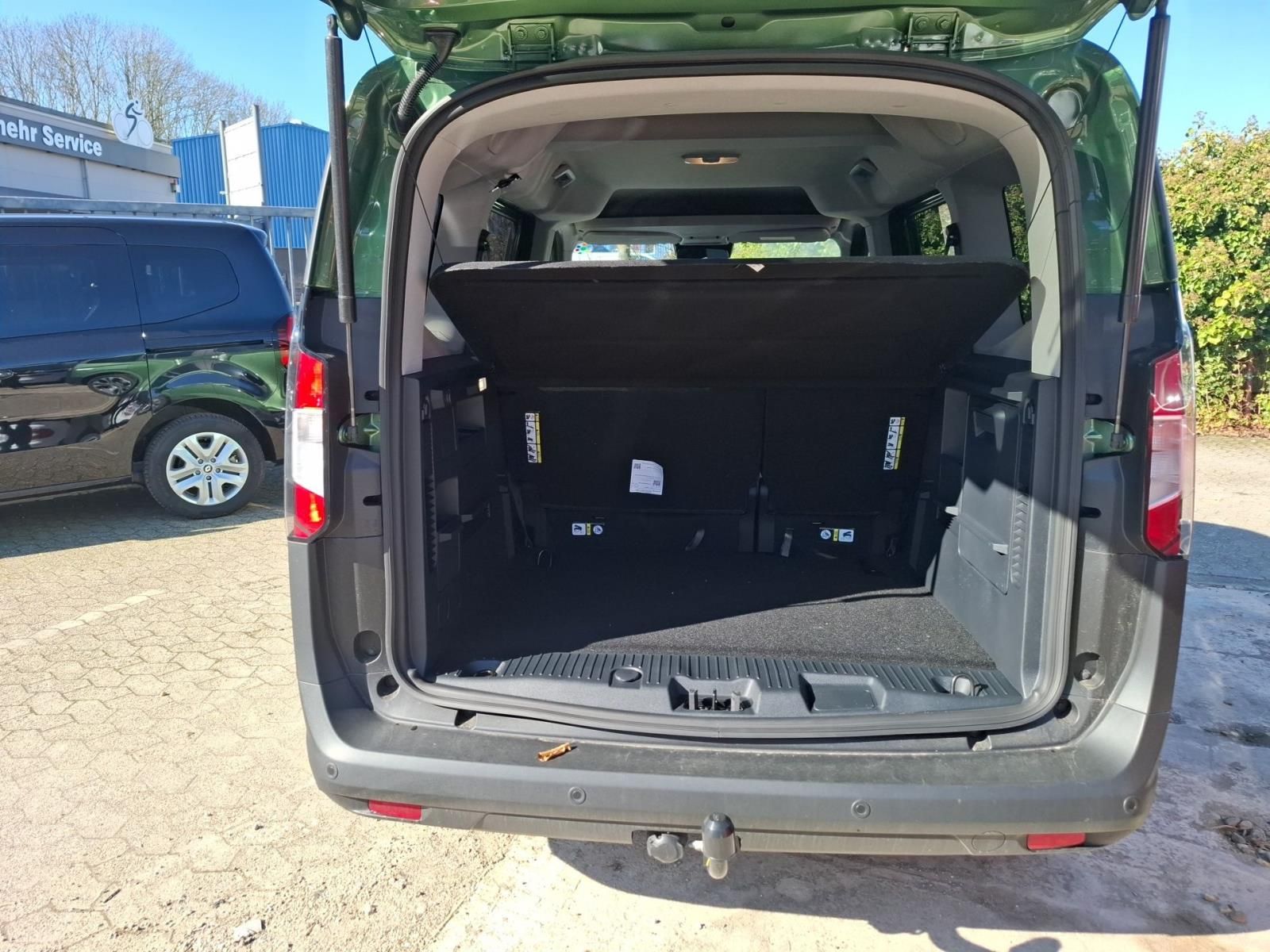 Ford Tourneo Courier - Bild 12