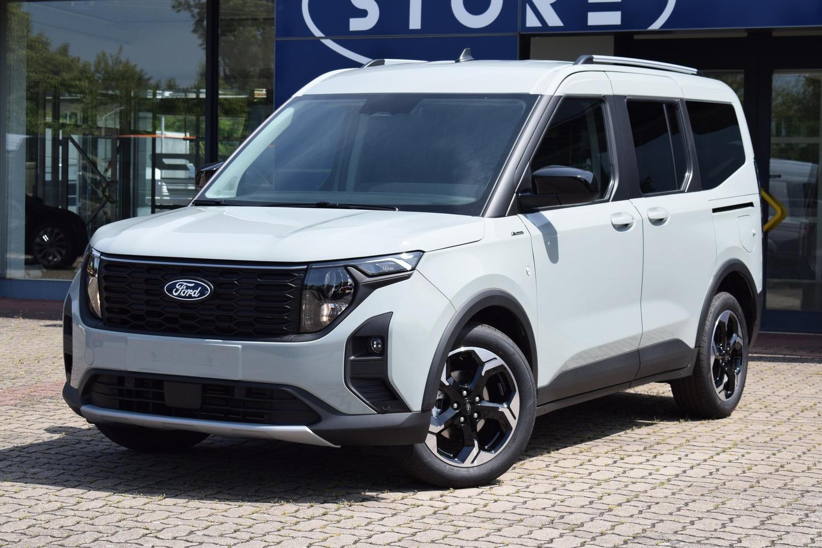 Ford Tourneo Courier Active ACC Kamera NAVI 5J. Garan