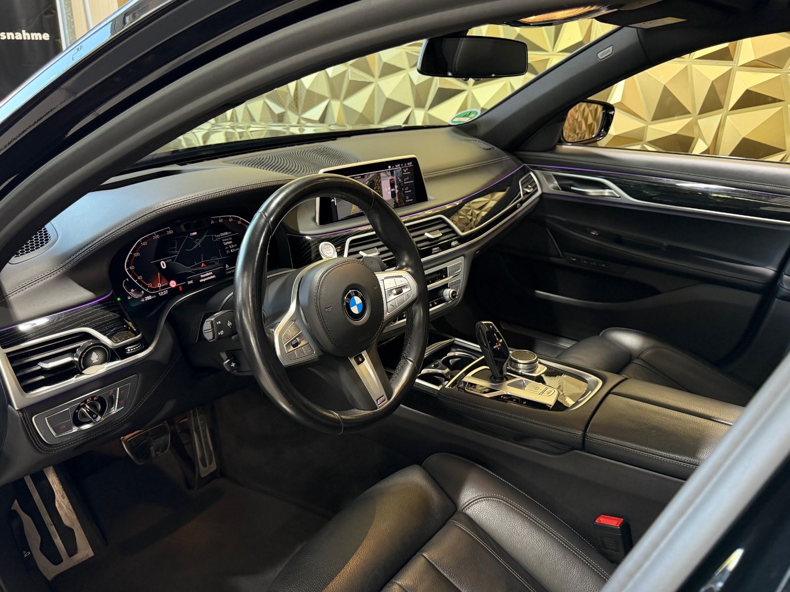 BMW 750i xDrive M Sport|DEUTSCH|UNFALLFREI|PREMIUM foto 3