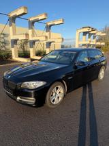 BMW 520d touring Premium Package 2 - BMW 520 in Lübeck