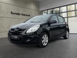 Hyundai i20 Edition 20 *AUTOM*KLIMA*PDC*E-PAKET*USB/AUX* - Hyundai i20: Schwarz