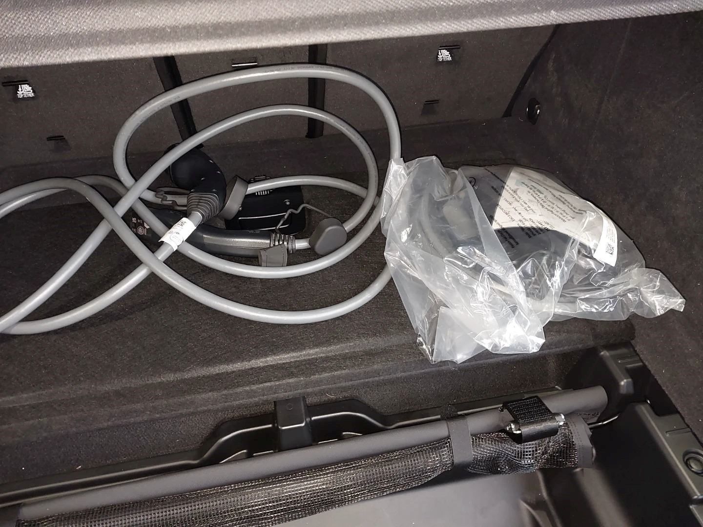 Fahrzeugeinzelansicht 12 Fahrzeugabbildung BMW iX xDrive45 |Multifunktionssitze |Luftfederung |