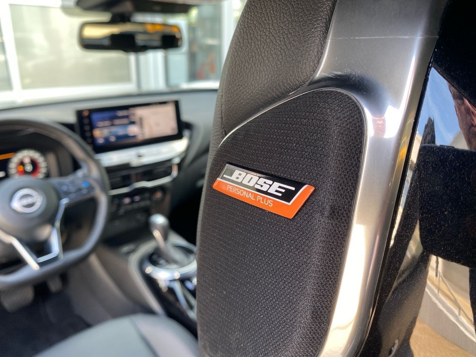 Fahrzeugabbildung Nissan Juke 1.6 Automatik Hybrid Tekna *Bose*360'*19Z*