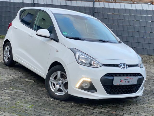 Hyundai i10 YES! Silver