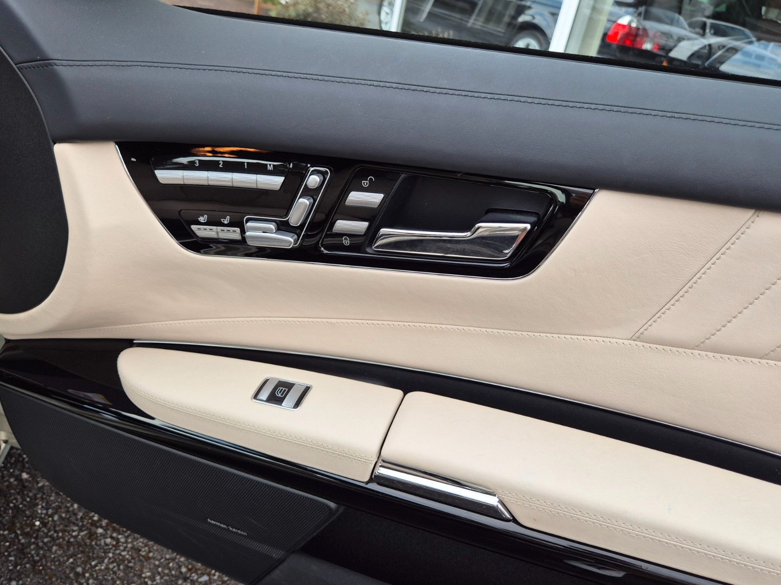 Fahrzeugabbildung Mercedes-Benz CL 600/Designo Interieur+Exterieur/Sammlerzust.