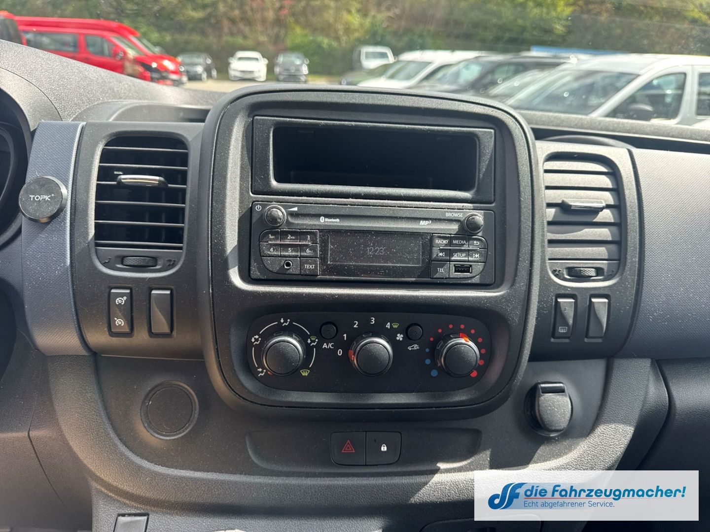 Fahrzeugabbildung Opel Vivaro B Kasten Combi L1H1 2,7t *2453 *EXPORT