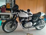 Triumph Thruxton 1200, Vance&Hines, Bestzustand - TRIUMPH THRUXTON 1200