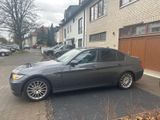 BMW 318. Automatikgetriebe, Benzin 2Motor - BMW: Automatikgetriebe