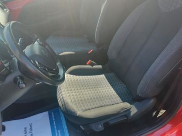 Peugeot 108 - 12
