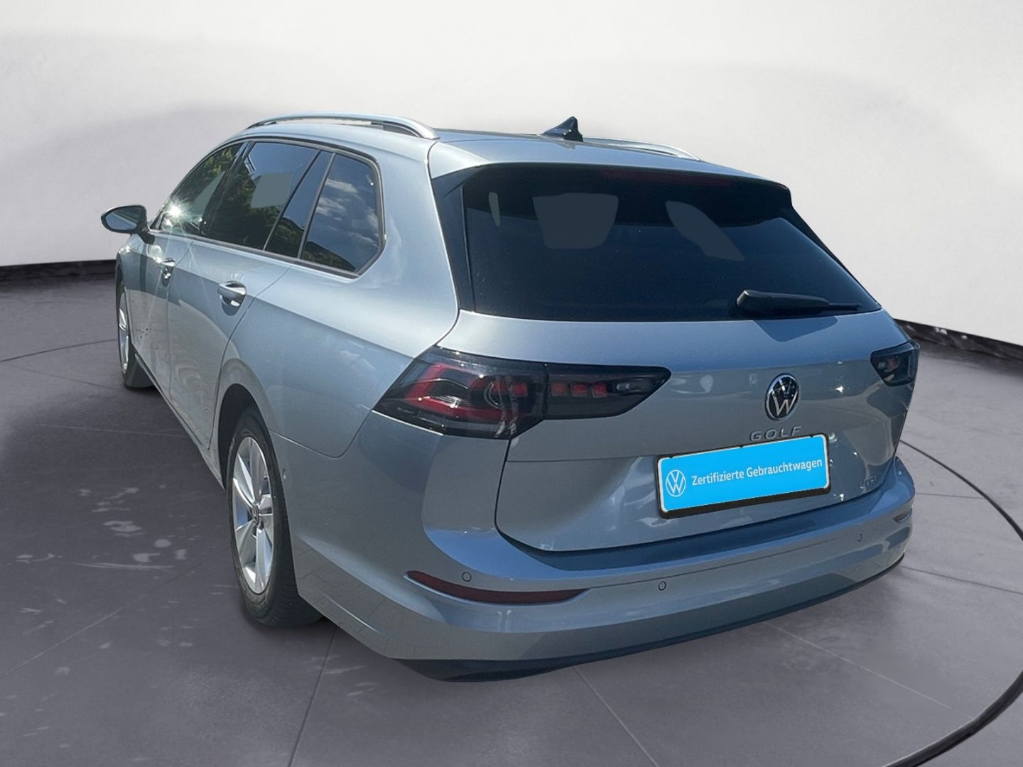 Volkswagen Golf Variant 1.5 TSI DSG Life MATRIX NAVI PANO H foto 3