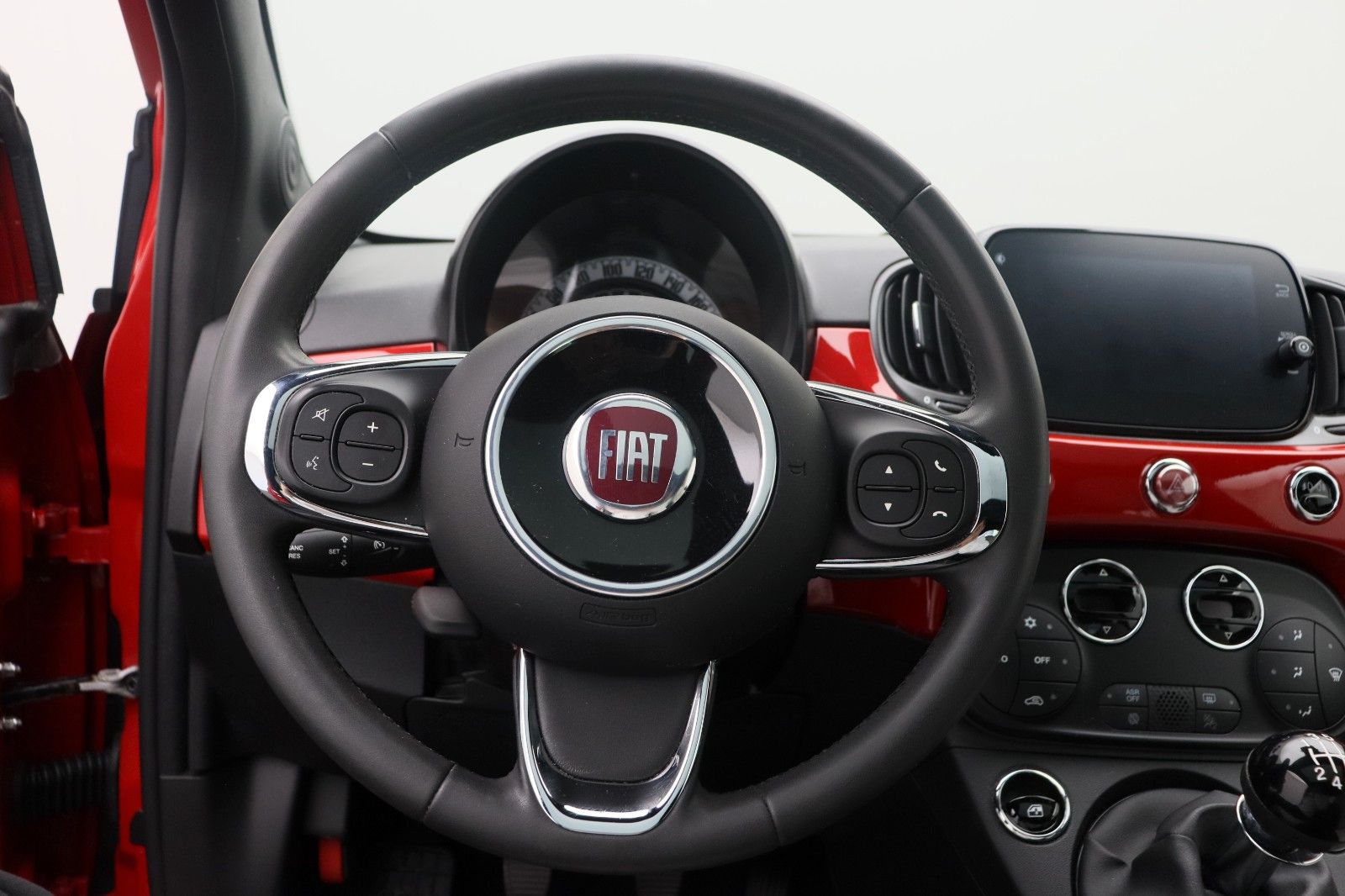 Fahrzeugabbildung Fiat 500 1.0 DolceVita