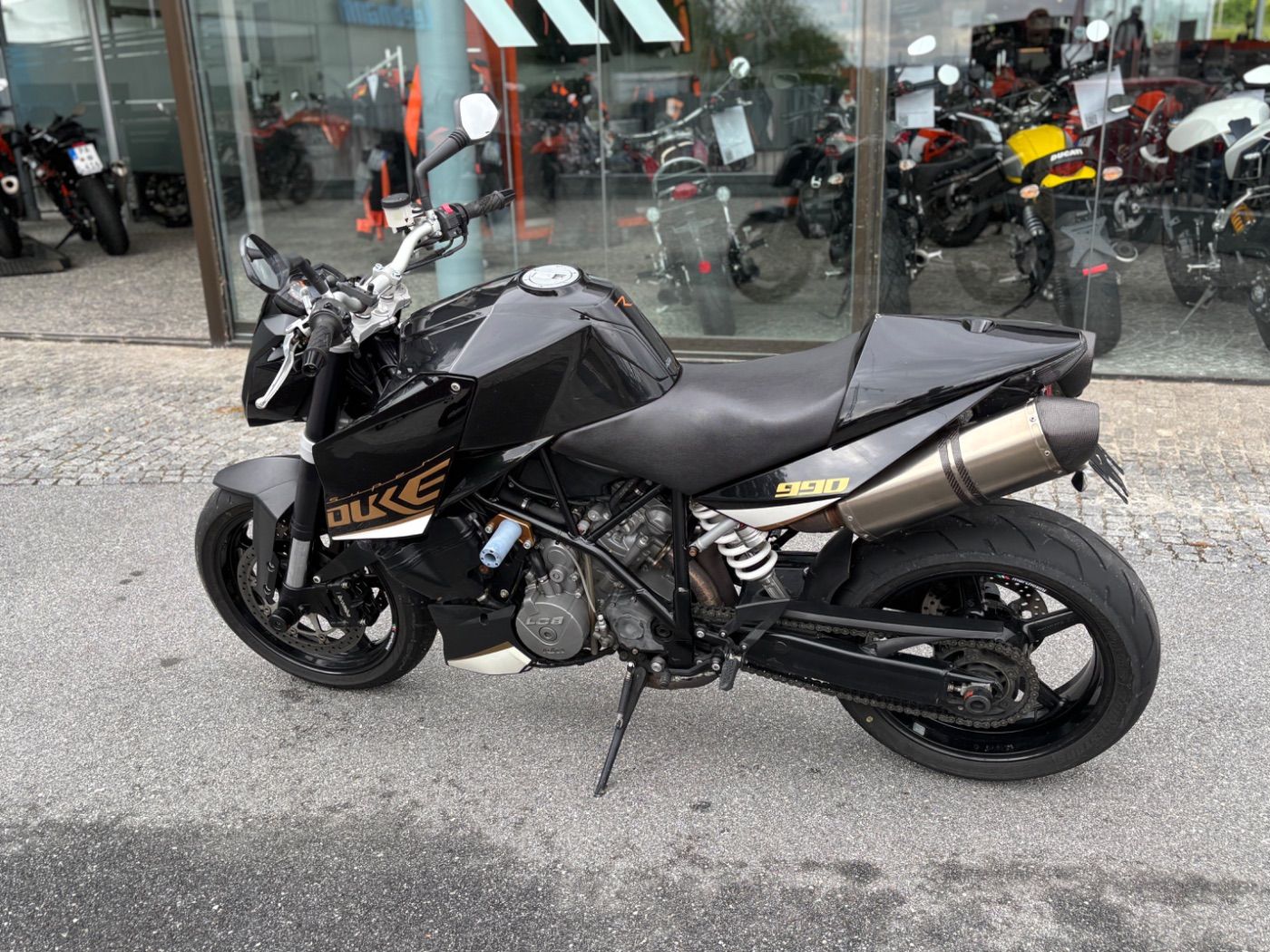 Fahrzeugabbildung KTM 990 Super Duke