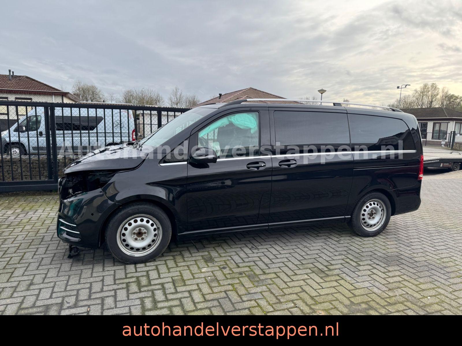 Mercedes-Benz V300d LANG AMG SPORT 174KW Navi Leder