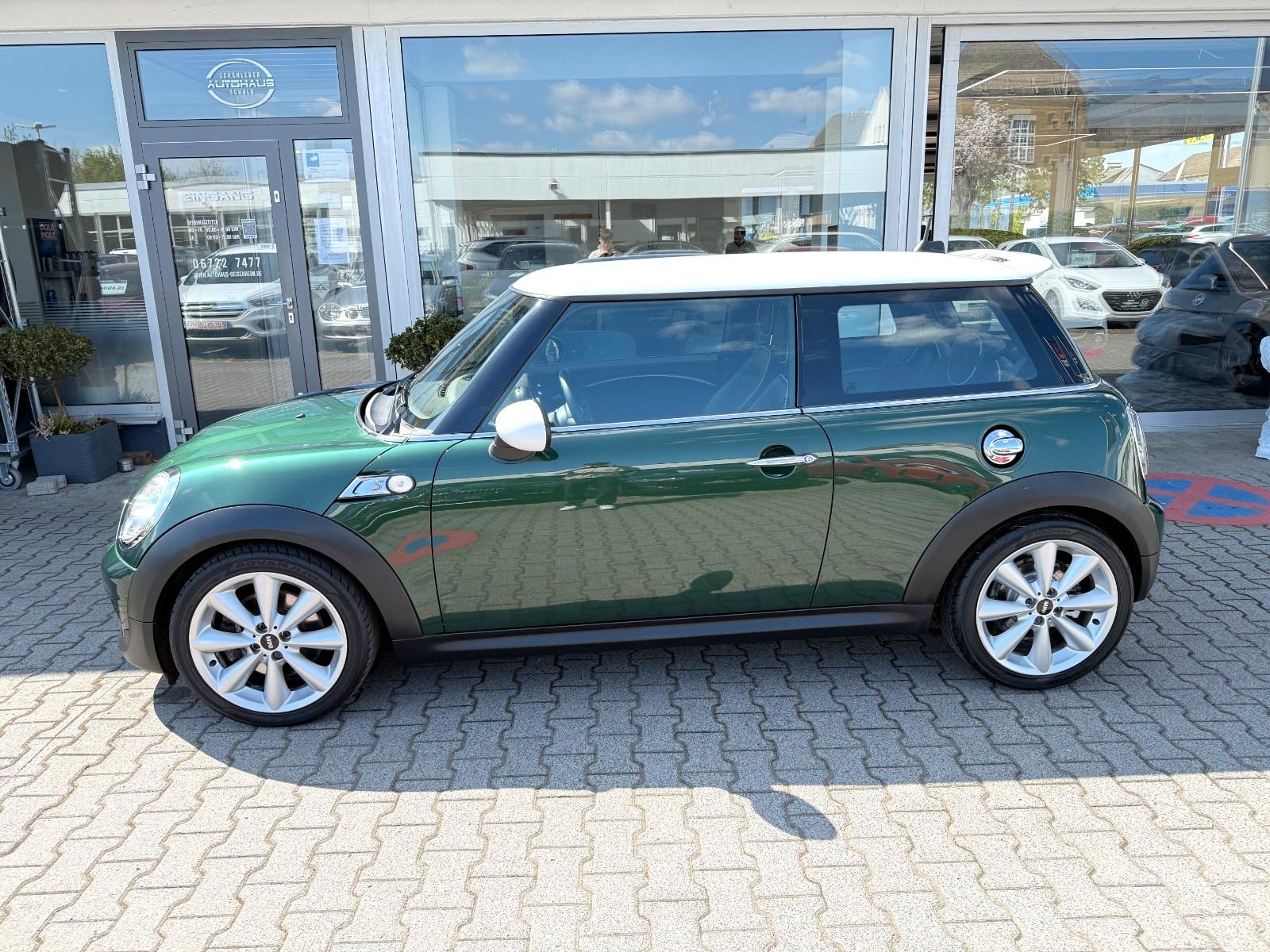 MINI CHILI-H&K-NAVI-UNFALLFREI-SCHECKHEFT-KETTE NEU