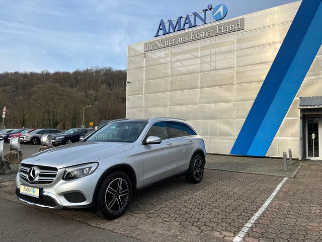 Mercedes-Benz GLC 300 AMG 4Matic   ** Leder+Kamera+Keyless **