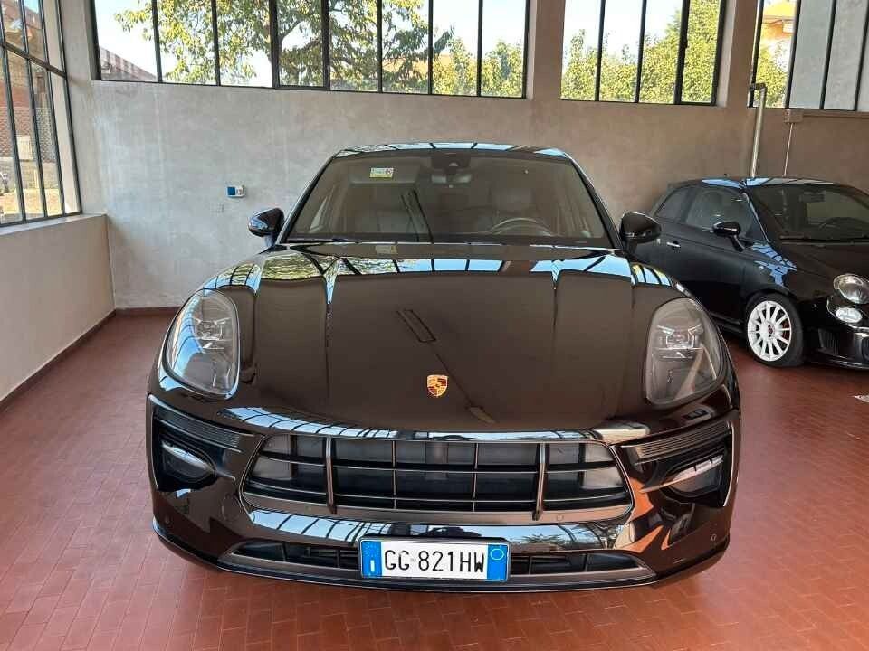 Porsche Macan 2.0 245 CV ANN0 2021 TETTO PANORAM imagem 3