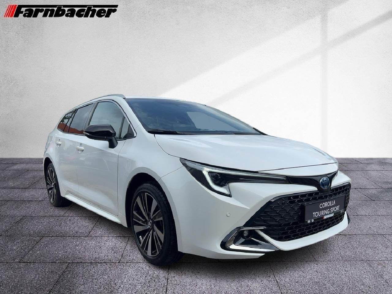 Fahrzeugabbildung Toyota Corolla TS 2,0 Hybrid Teamplayer + Technik-Paket