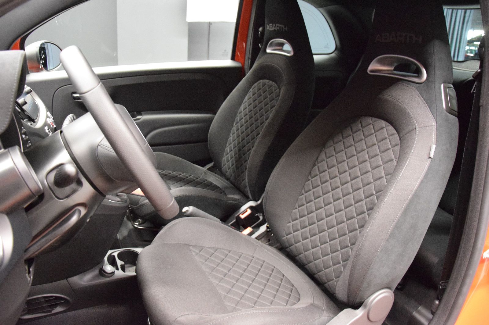 Fahrzeugabbildung Abarth 595 Tageszulassung 1. Hand