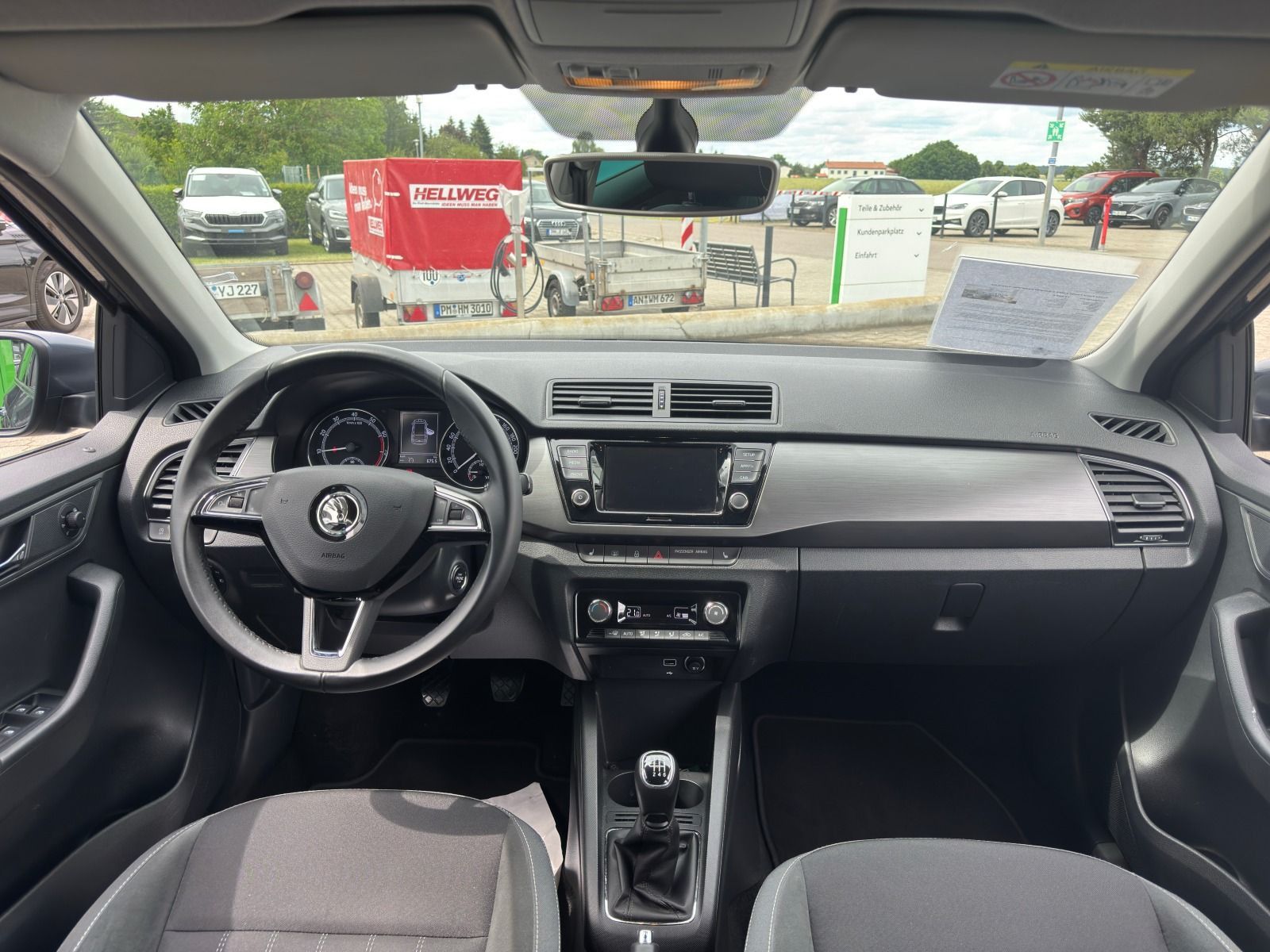 Fahrzeugabbildung SKODA Fabia Combi 110PS 6-Gang*RFk*LED*PDC*SmartLink