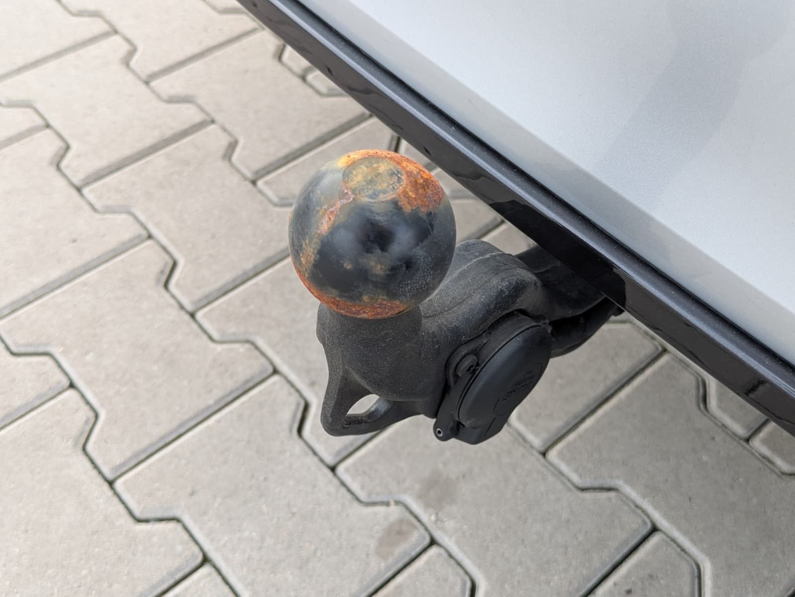 Fahrzeugabbildung SKODA Octavia 1.5 DSG Sportline PANO*MATRIX*AHK*5J.GAR