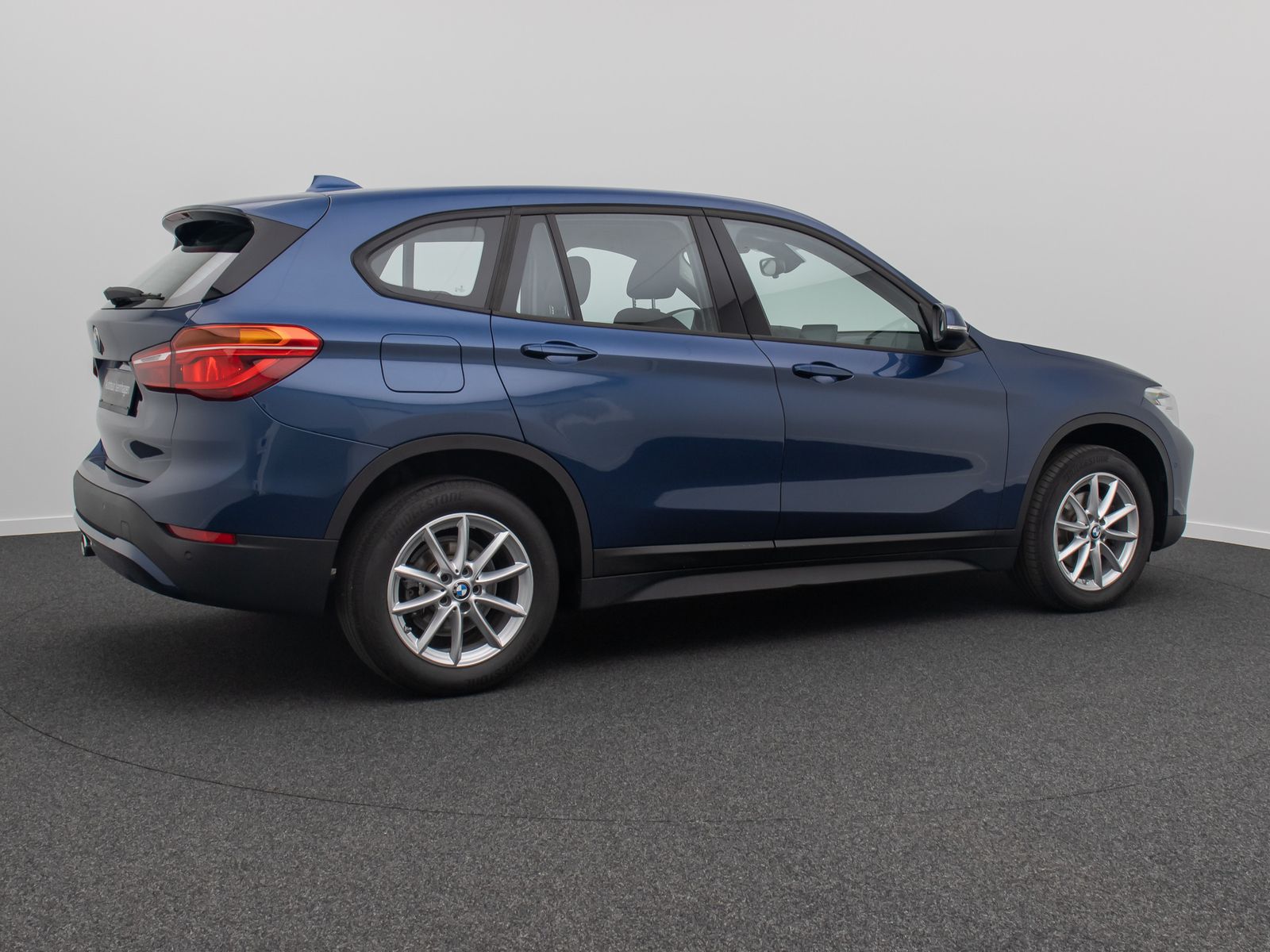 Fahrzeugabbildung BMW X1 sD18i HUD DAB Memory Alarm ParkAss Sportzitz