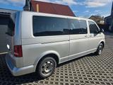 Volkswagen T5 Caravelle, langer Radstand,9-Sitz., Motor neu - Volkswagen T5: Langer Radstand