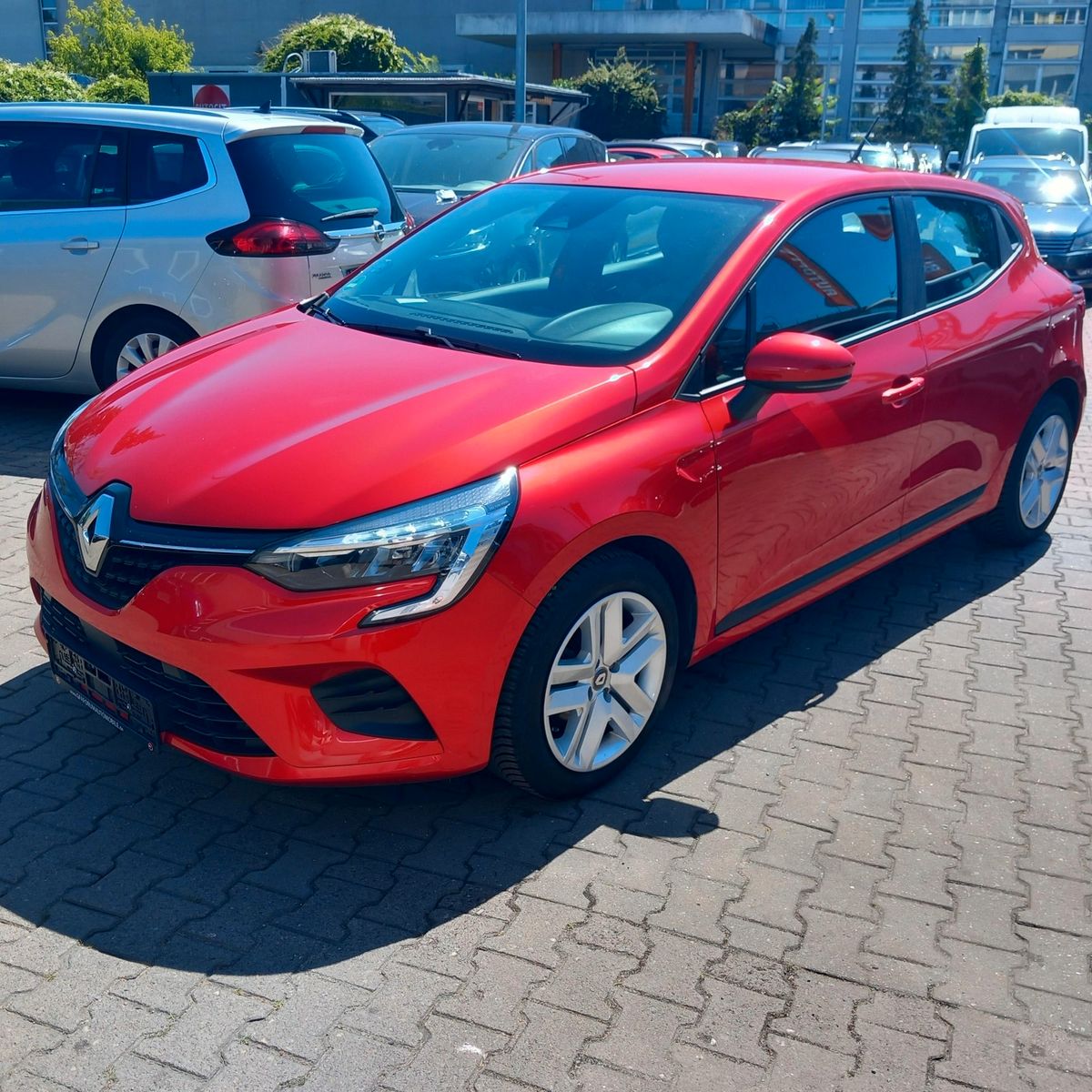 RENAULT Clio
