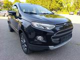 Ford Ecosport Titanium 8-fach bereift - gebrauchte Ford EcoSport aus dem Jahr 2015