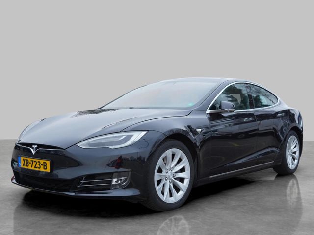 Tesla Model S 75D Base