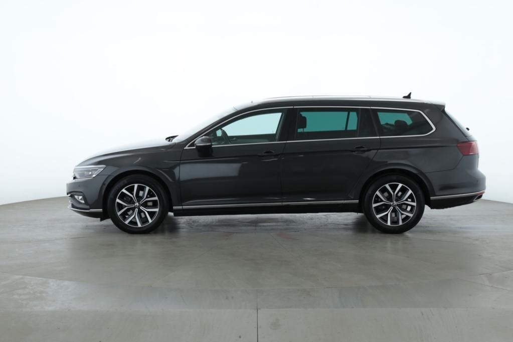 Volkswagen Passat Variant Elegance 2.0 TDI SCR Pano*PDC*RFK