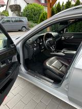 Mercedes-Benz E 500 4MATIC T AVANTGARDE - Mercedes-Benz E 500: 4matic