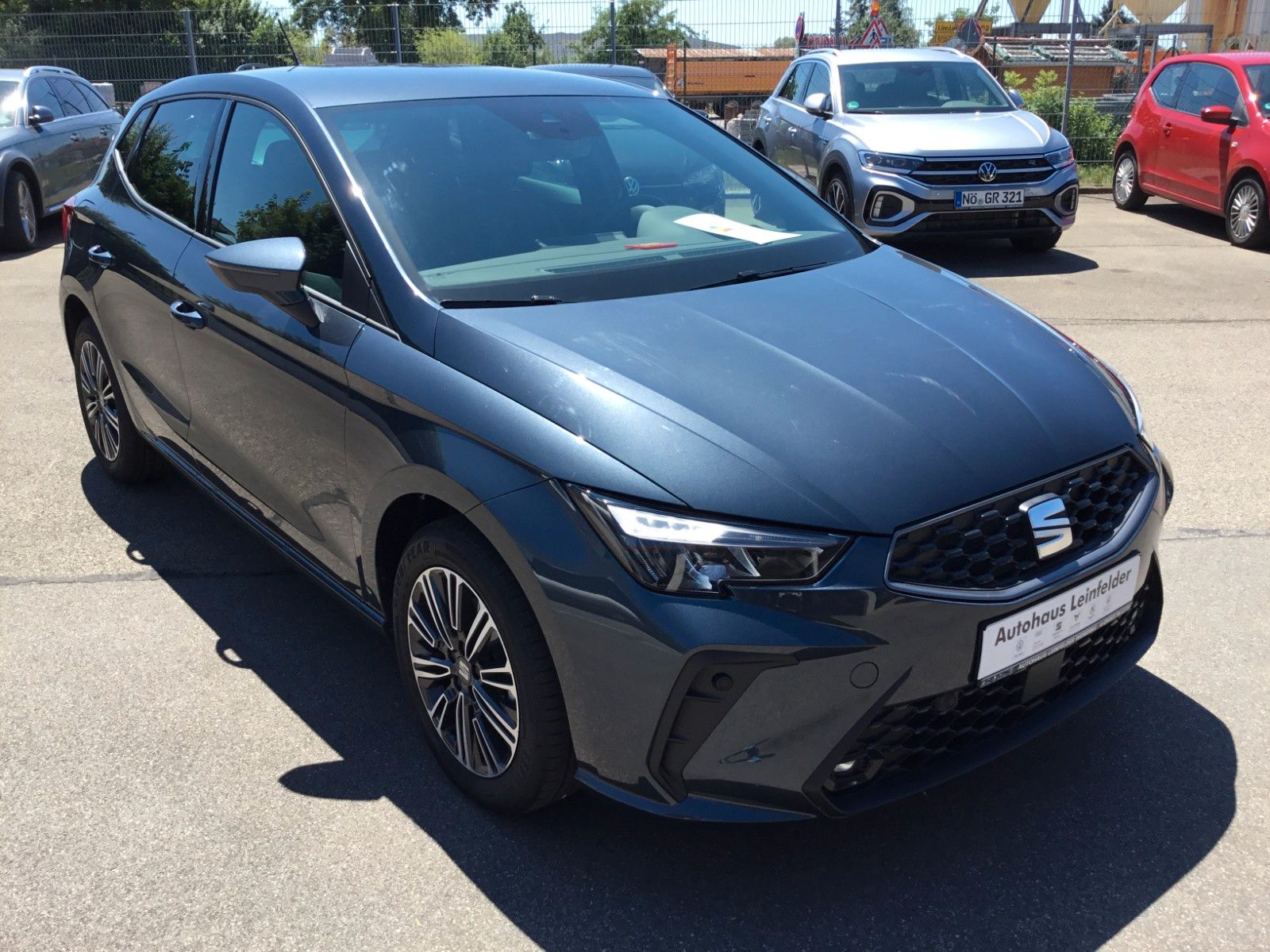 Fahrzeugabbildung SEAT Ibiza 1.0TSI Style DSG+ACC+16"+Navi+LED+FullLink