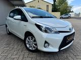 Toyota Yaris Hybrid Life AUTOMATIK/1.HAND/RCAM/LED/NAVI - Toyota Yaris: Automat