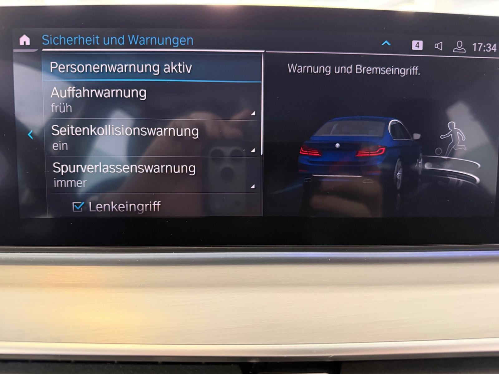 BMW 530 e Luxury Line HUD/PANO/CAM/AHK/ACC/SPUR/HIFI