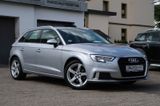 Audi A3 Sportback 30TFSI sport *LEDER *BI-XENON *NAVI