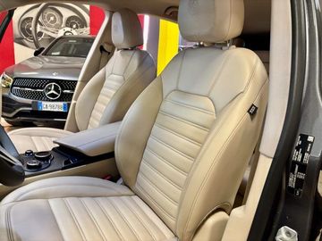 Alfa-Romeo Stelvio - 8